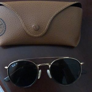 Double bridge round polarized ray bans!